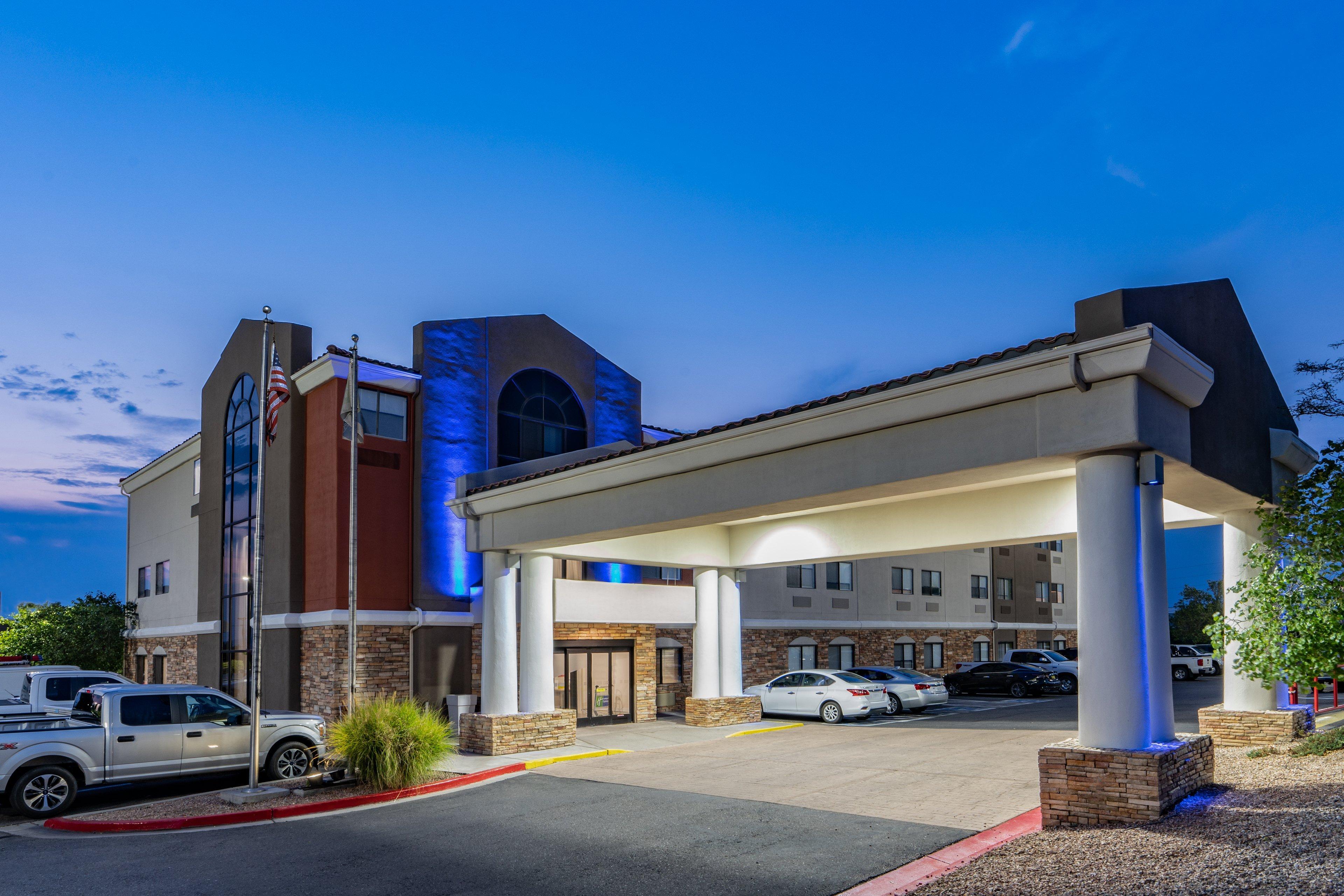Holiday Inn Express Hotel & Suites Albuquerque - North Balloon Fiesta Park By Ihg Eksteriør bilde